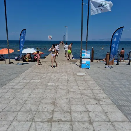 Seashore A * Peraía