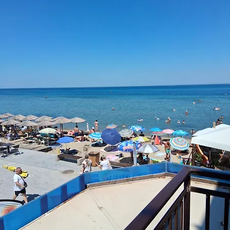 Апартаменты Seashore A *