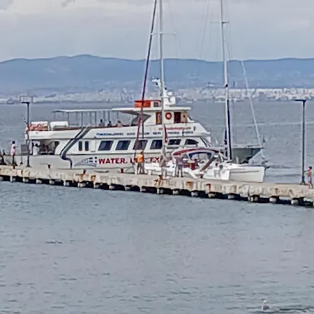 Апартаменты Seashore A *